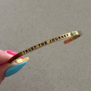 Trust the journey gold bracelet